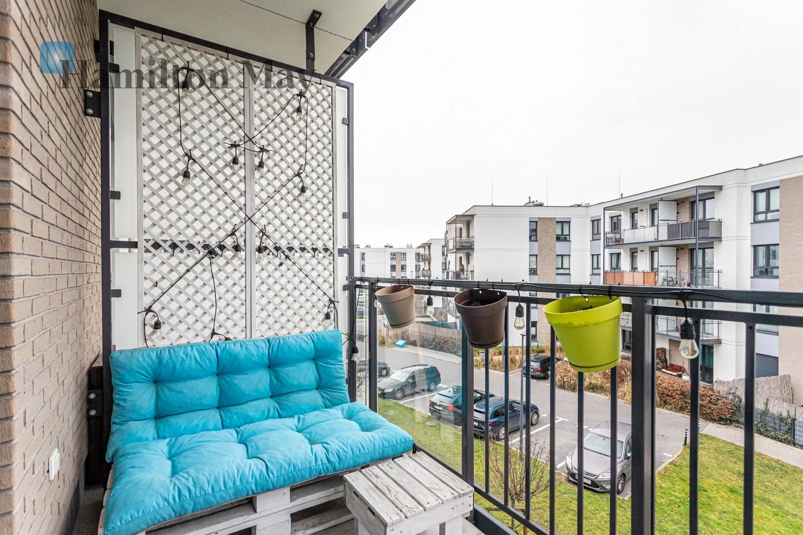 Nowoczesne dwupokojowe mieszkanie w stylu loft z balkonem na Włochach - slider