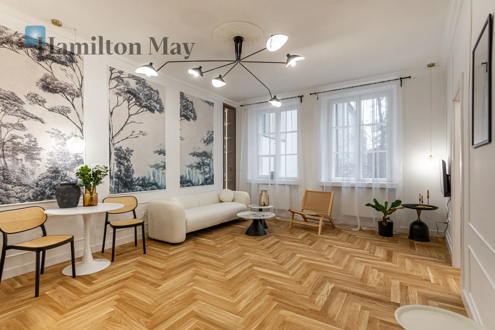 Wyjątkowy apartament w sercu Starego Miasta – luksus i historia - slider