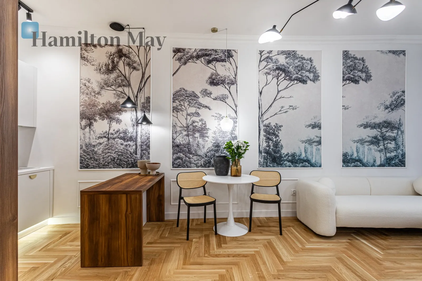 Wyjątkowy apartament w sercu Starego Miasta – luksus i historia - slider