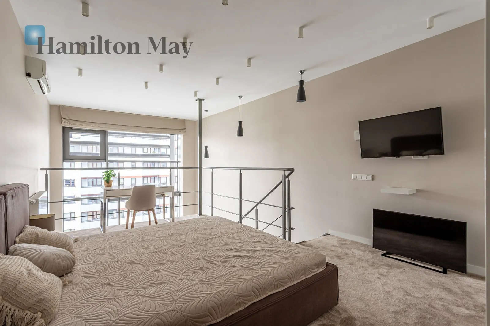 Dwupoziomowy apartament 79 m² w Qbik przy Woronicza, Balkon, 7 piętro

 - slider