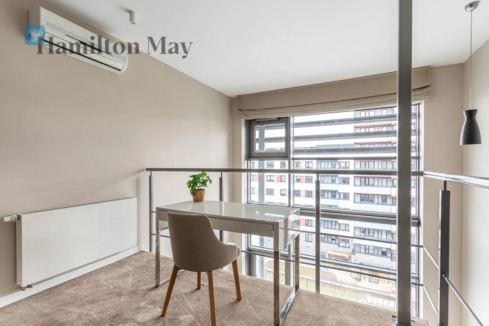 Dwupoziomowy apartament 79 m² w Qbik przy Woronicza, Balkon, 7 piętro

 - slider