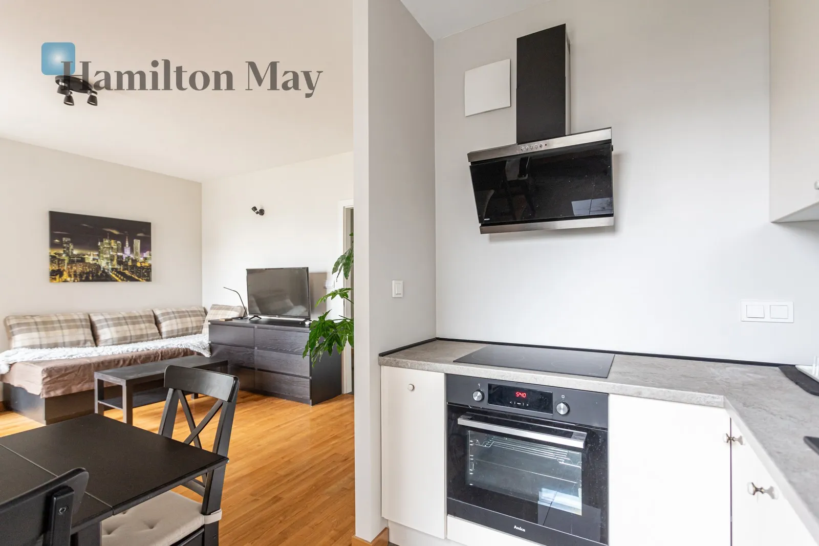 Nowoczesne mieszkanie z balkonem na Woli - slider