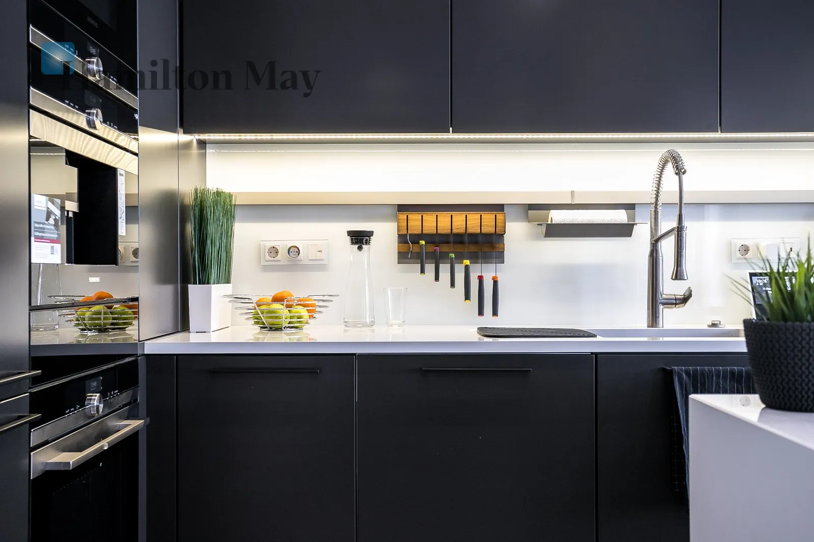 Luksusowe mieszkanie w pobliżu zagłębia biur na warszawskim Służewcu - slider