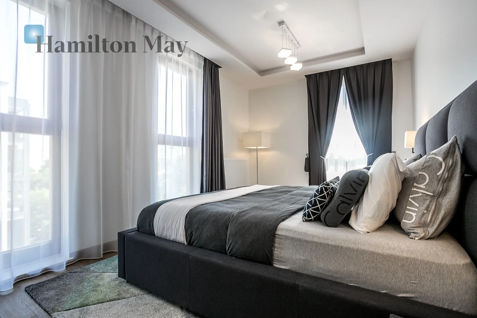 Luksusowe mieszkanie w pobliżu zagłębia biur na warszawskim Służewcu - slider