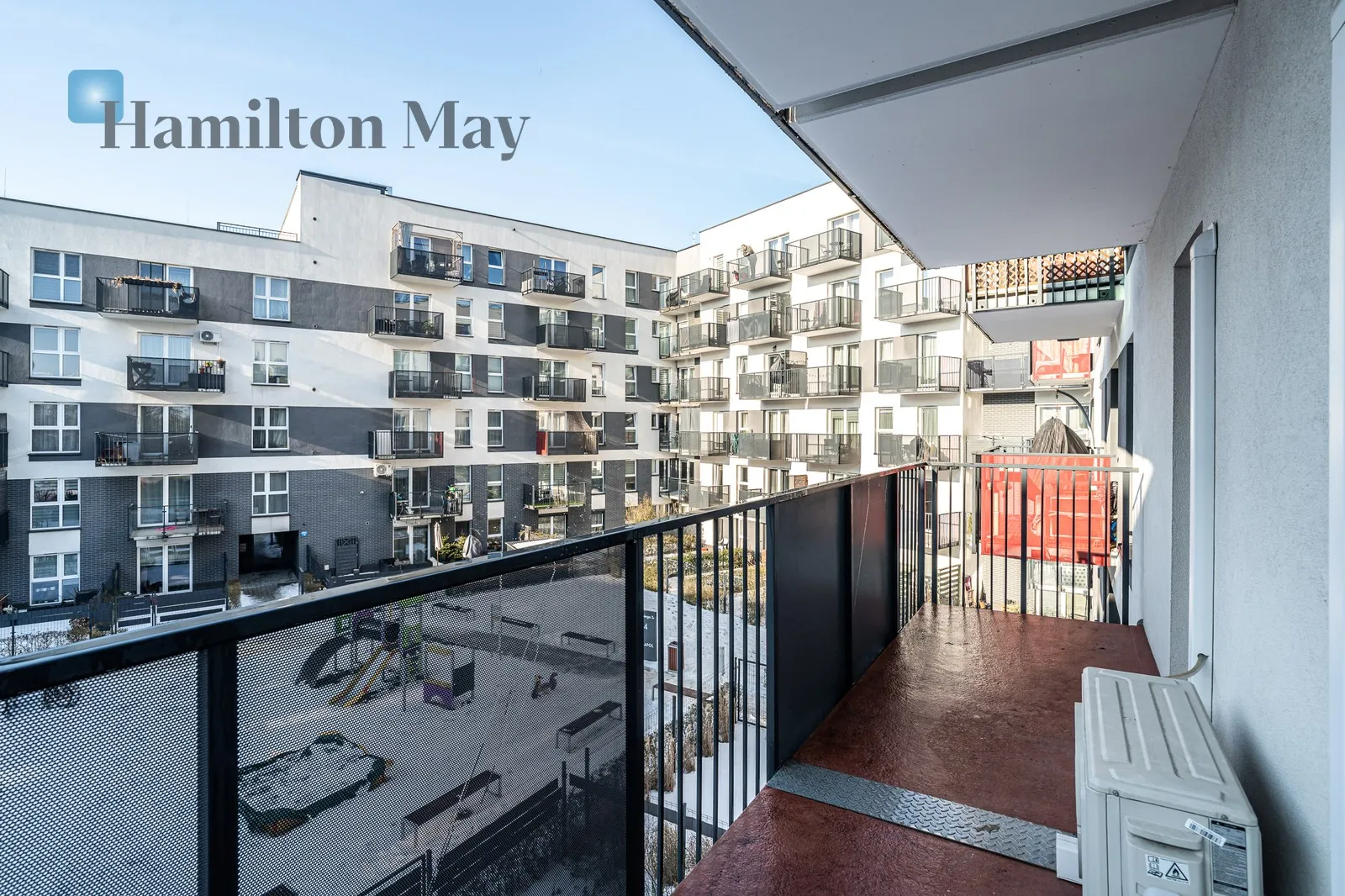 Street: Adama Vetulaniego Region: Prądnik Biały Distance to centre: 3.92 km Level: 4 - slider