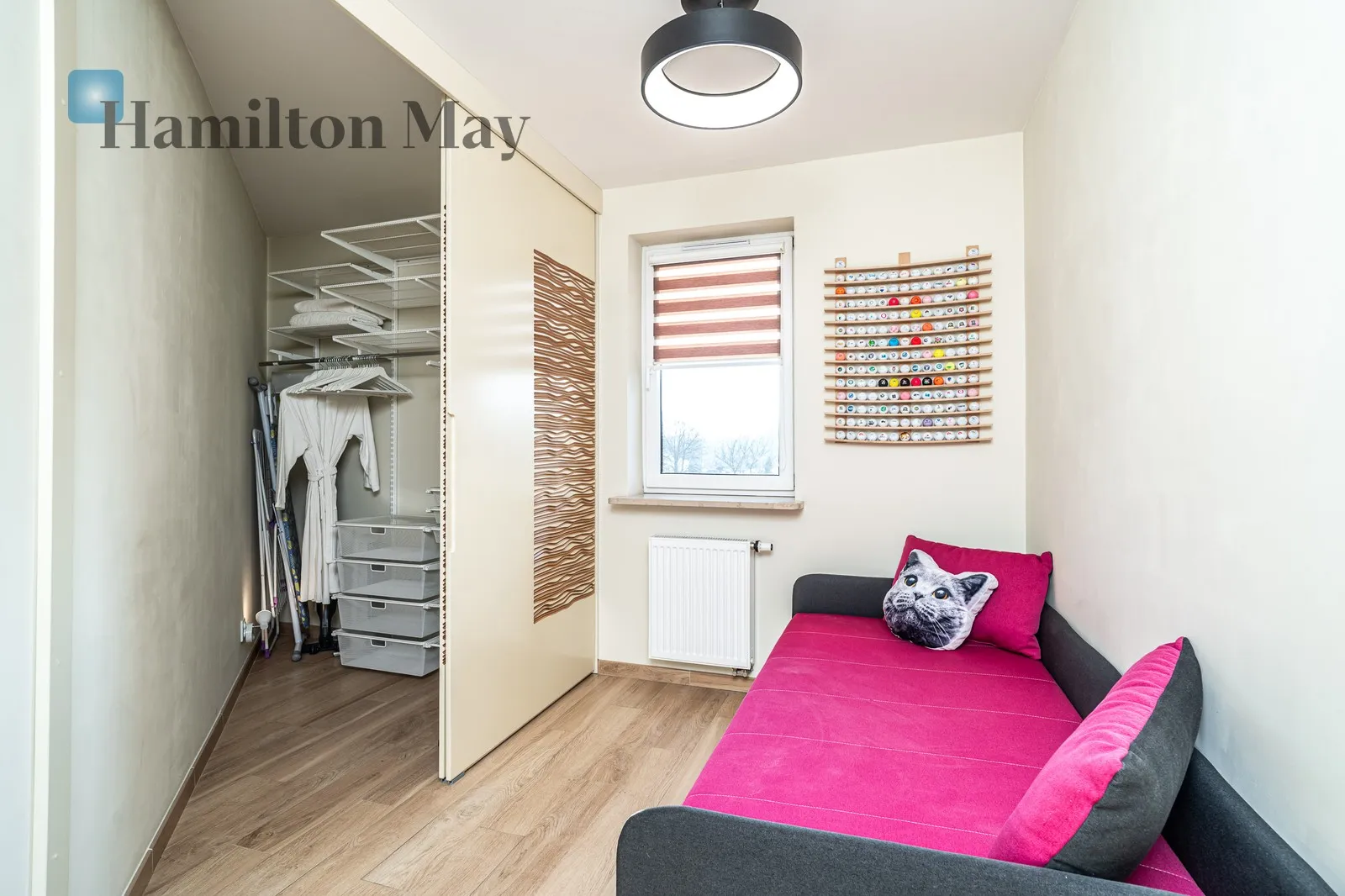 Na wynajem słoneczne mieszkanie z balkonem i garażem - slider