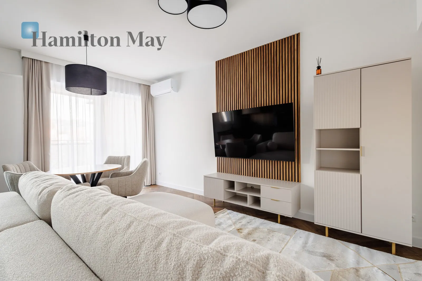 City: Warszawa Street: Stefana Okrzei Region: Praga-Północ Subregion: Stara Praga Distance to centre: 2.76 km Level: 5 Price: 6400 PLN Bedrooms: 2 Bathrooms: 1 Size: 57m2 - slider