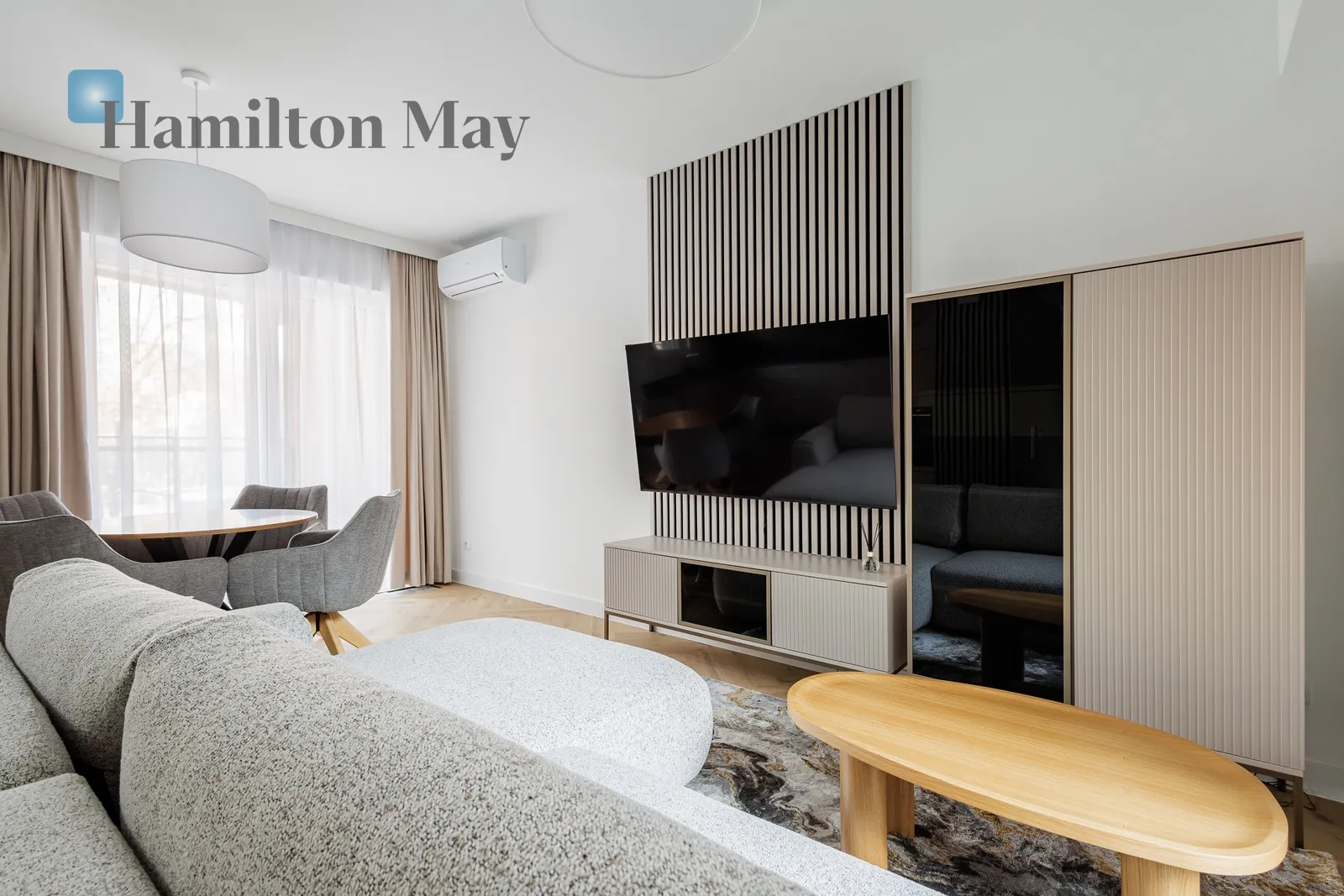 Street: Stefana Okrzei Region: Praga-Północ Subregion: Stara Praga Distance to centre: 2.76 km Level: 3 Price: 6400 PLN Bedrooms: 2 Bathrooms: 1 Size: 57m2 - slider