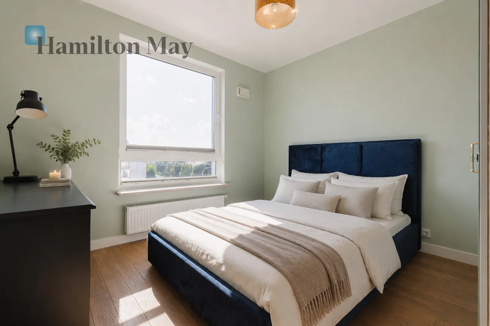 City: Warszawa Street: Montwiłłowska Region: Targówek Distance to centre: 7.03 km Level: 3 Price: 3800 PLN Bedrooms: 1 Bathrooms: 1 Size: 50m2 - slider