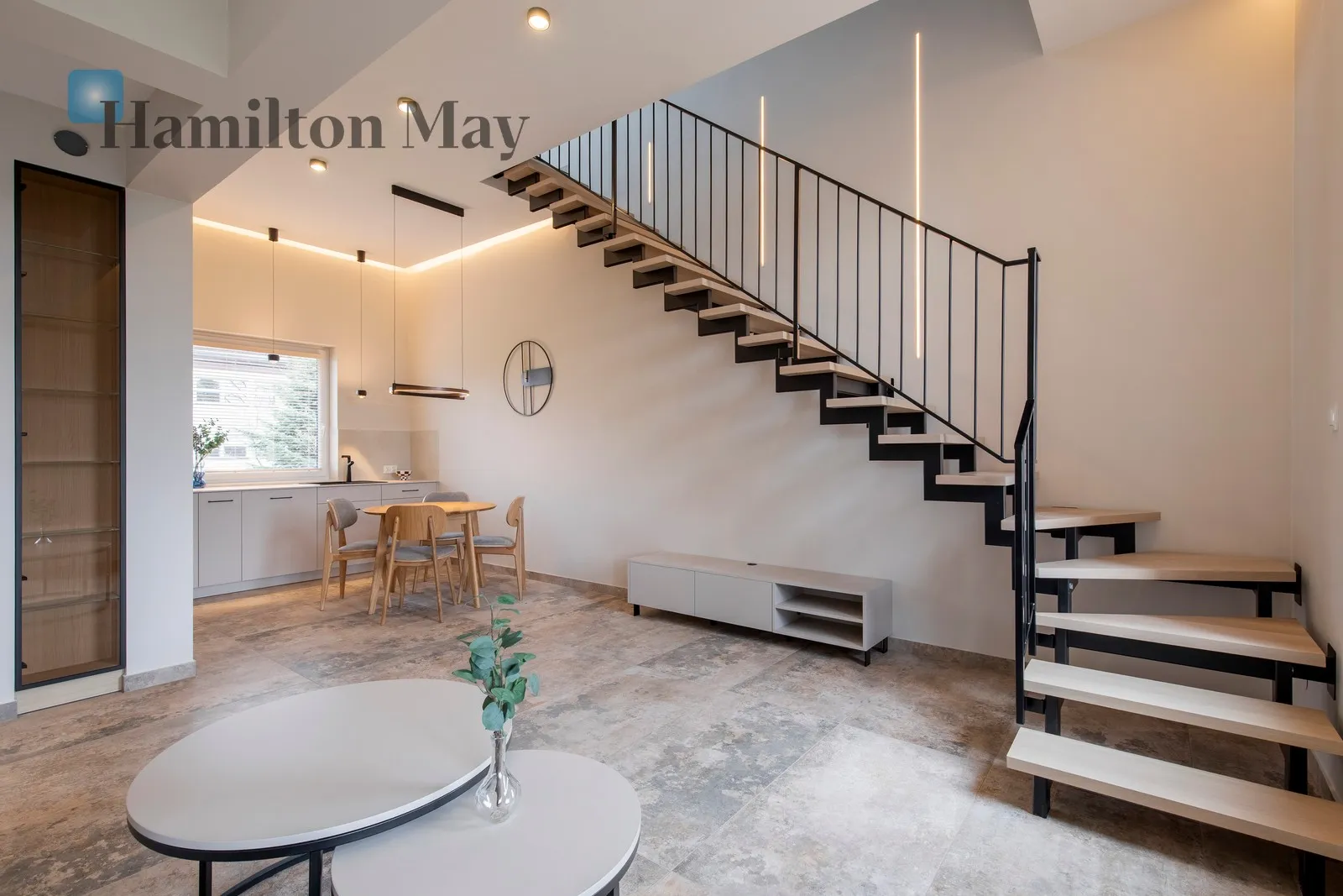 Distance to centre: 4.5 km Price: 5500 PLN Bedrooms: null Bathrooms: null Plot size: nullm2 - slider