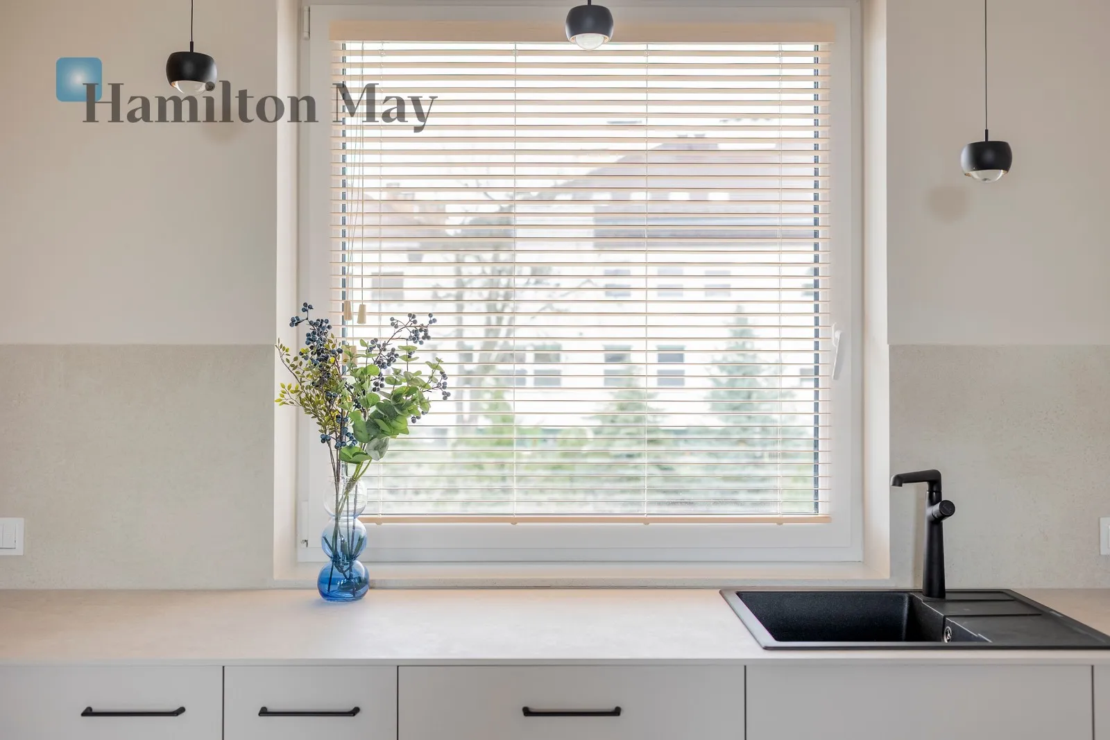 Bathrooms: null Plot size: nullm2 Layout: null Price/m2: 51 PLN - slider