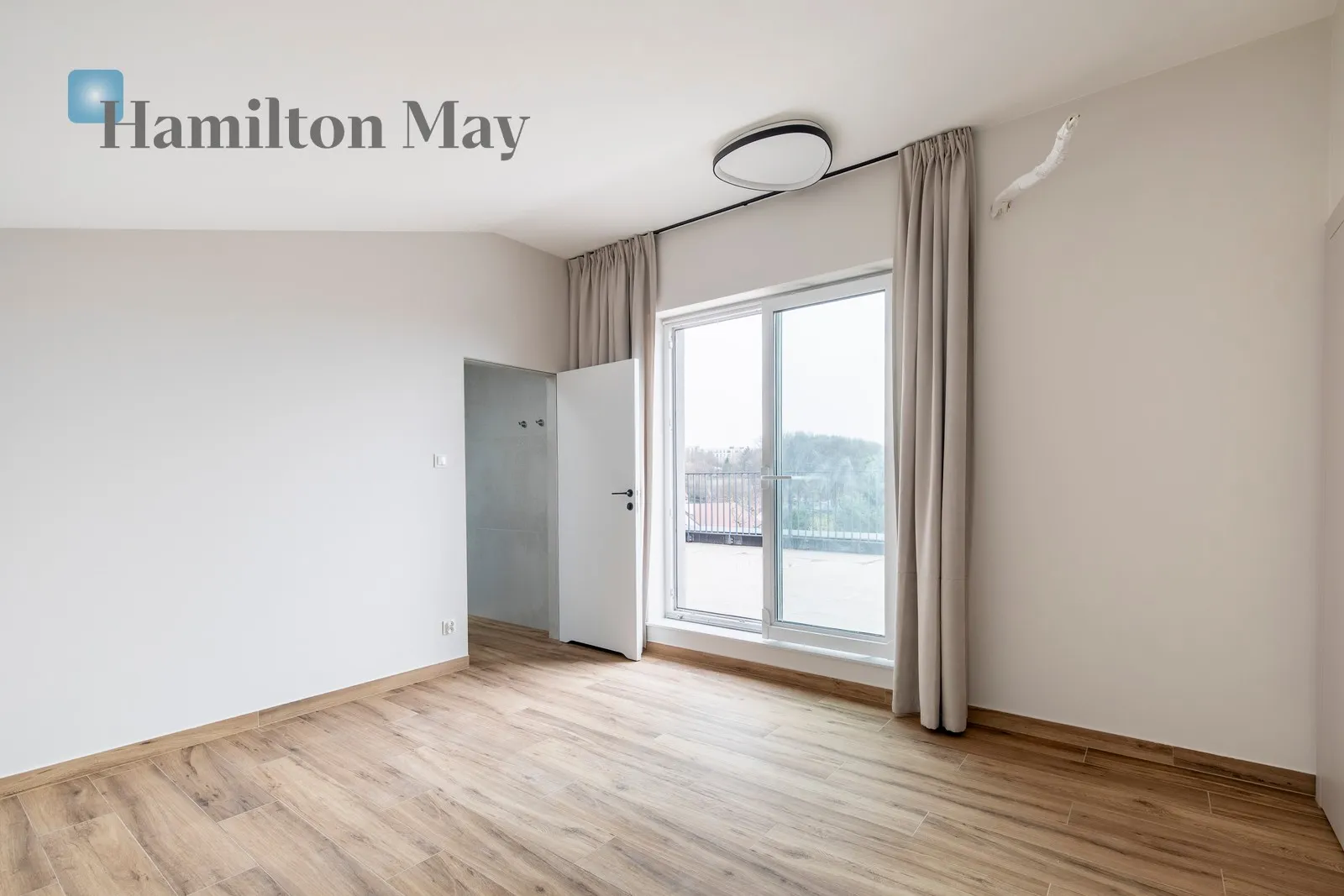 Street: Dożynkowa Region: Prądnik Biały Distance to centre: 4.5 km - slider