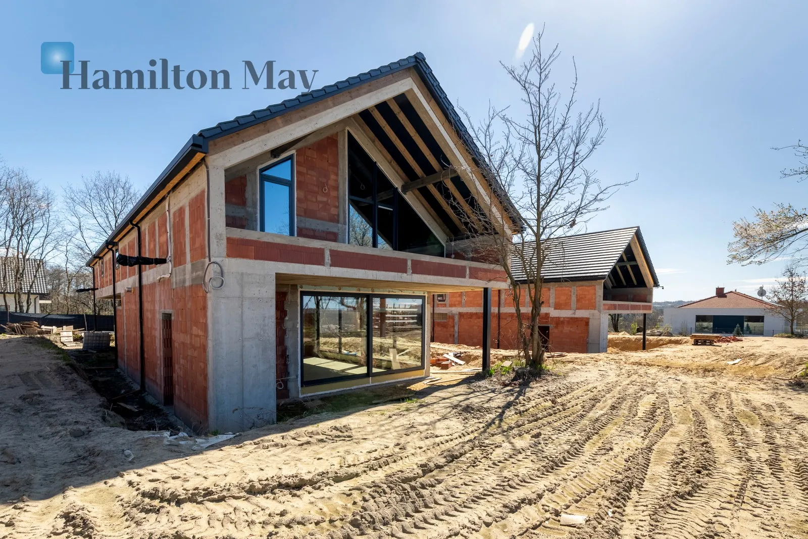 Ексклюзивна вілла в Свошовіцах - slider