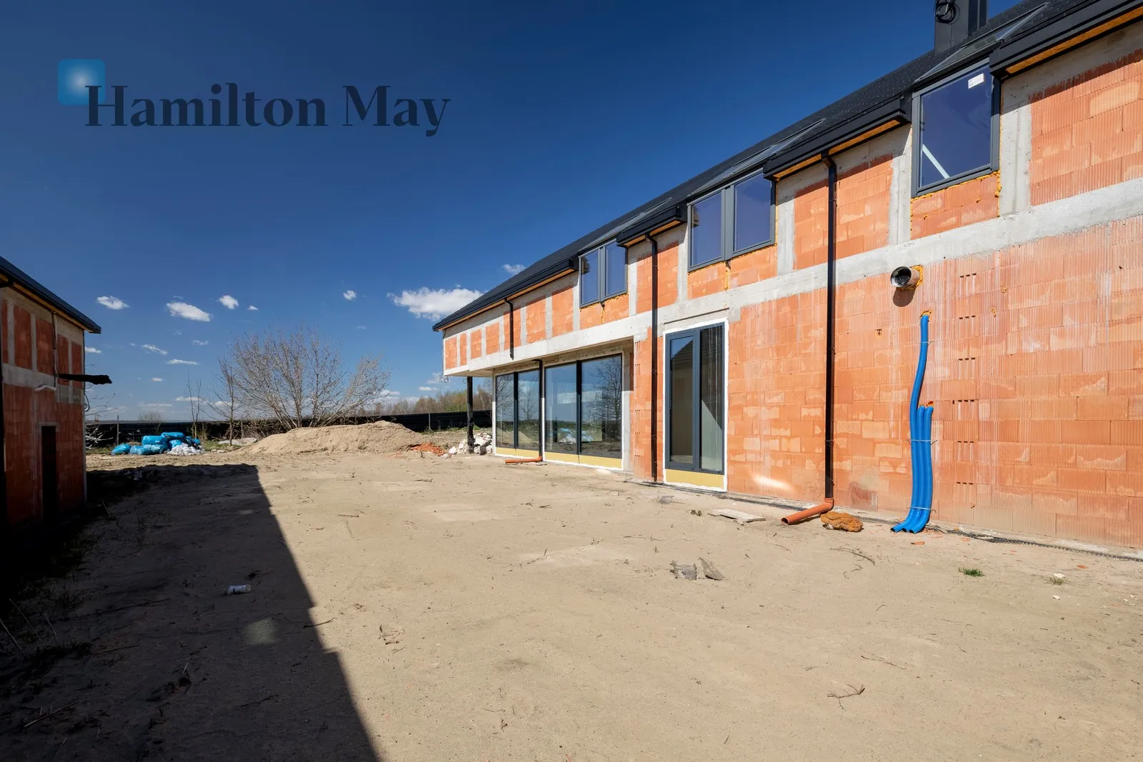 Ексклюзивна вілла в Свошовіцах - slider