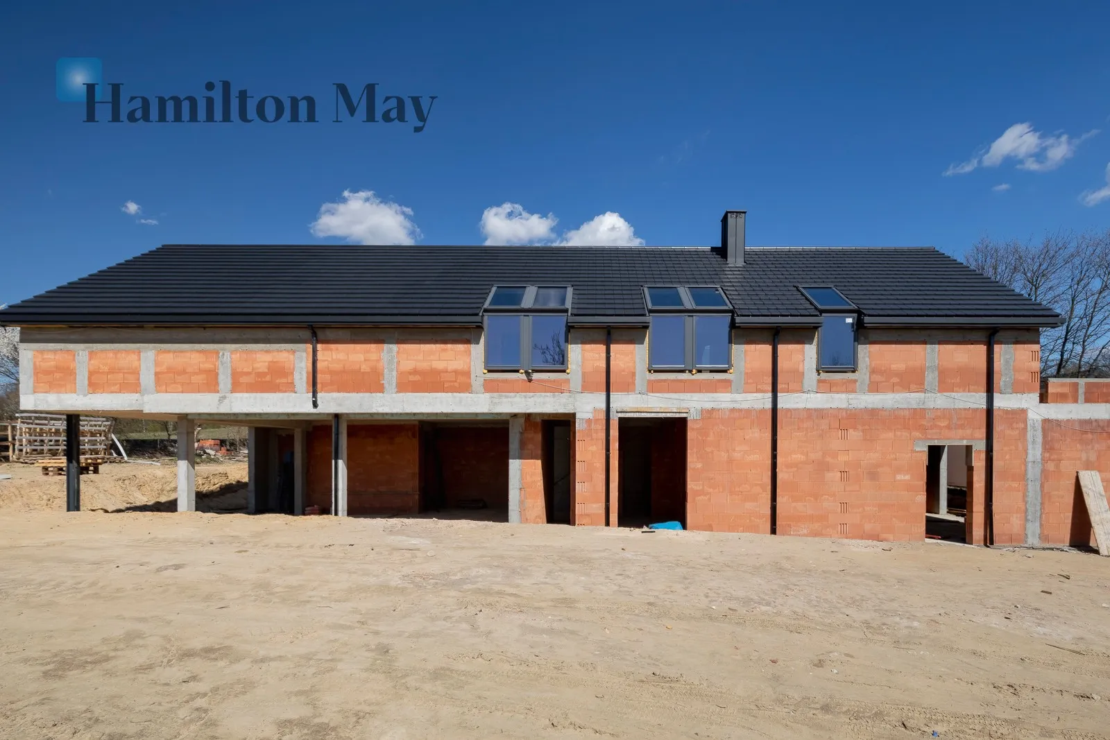 Ексклюзивна вілла в Свошовіцах - slider