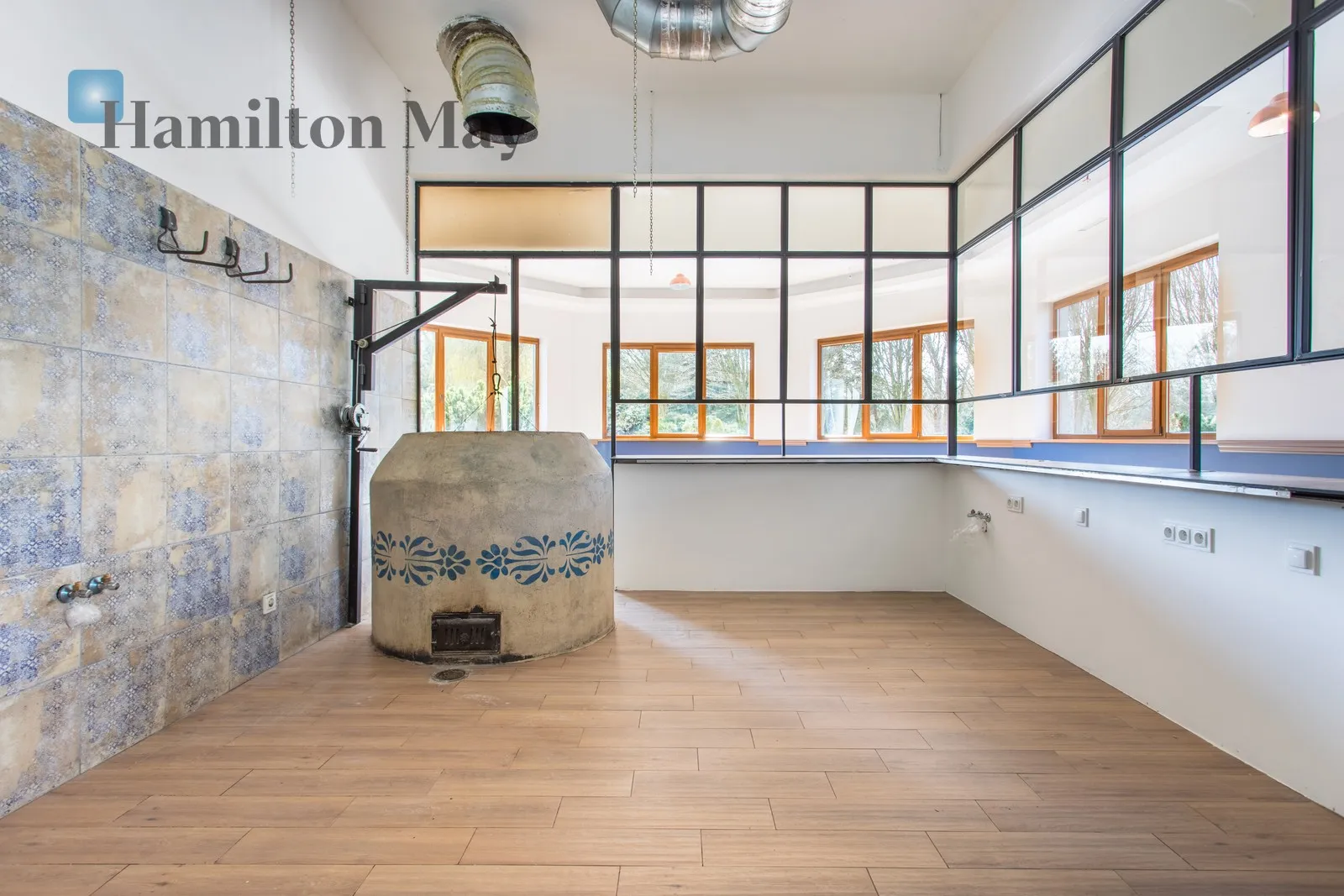 City: Wrocław Street: Wielkopolska Region: Fabryczna Subregion: Leśnica Price: 3505 EUR - slider