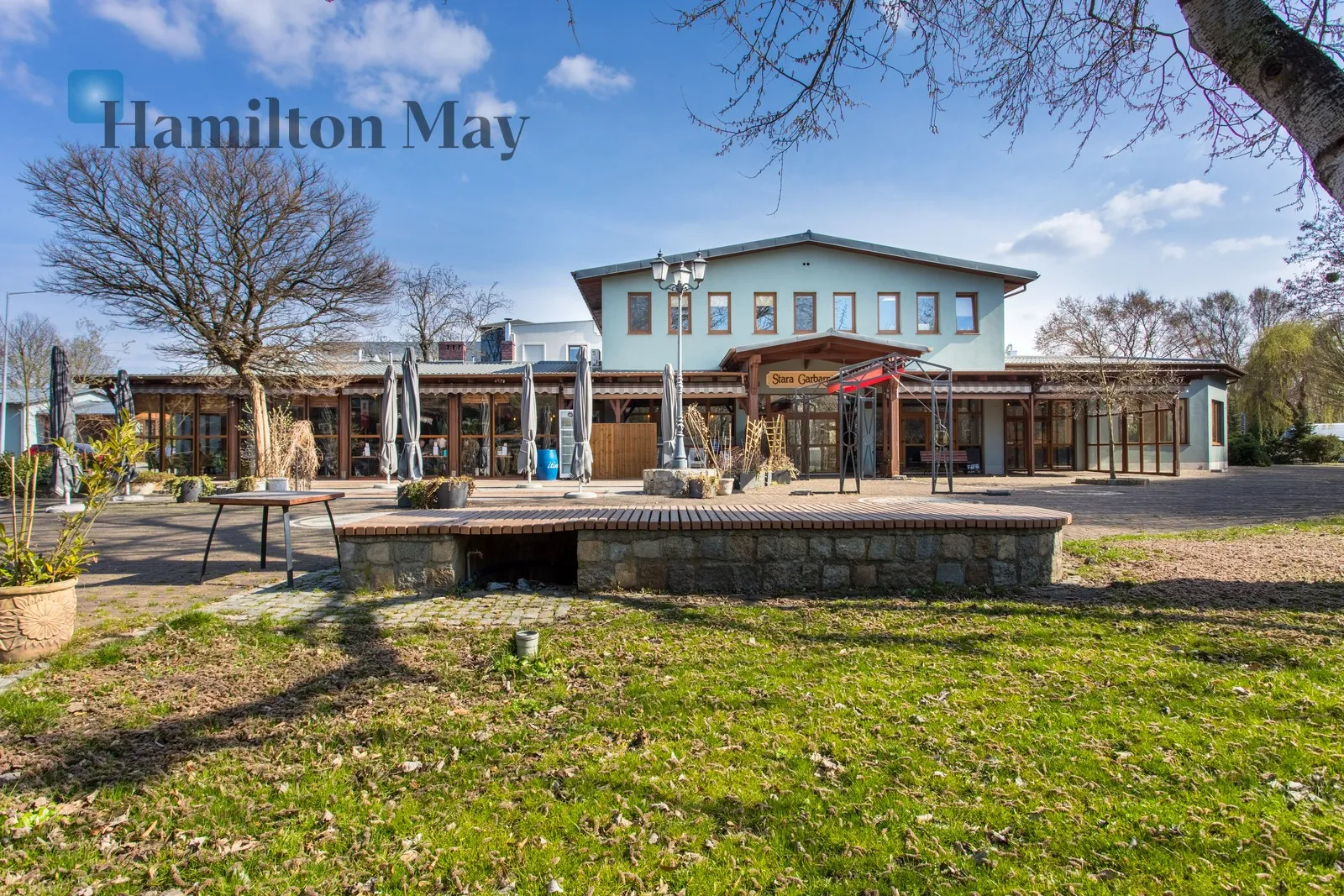 Region: Fabryczna Subregion: Leśnica Price: 3505 EUR Bedrooms: null Bathrooms: null - slider