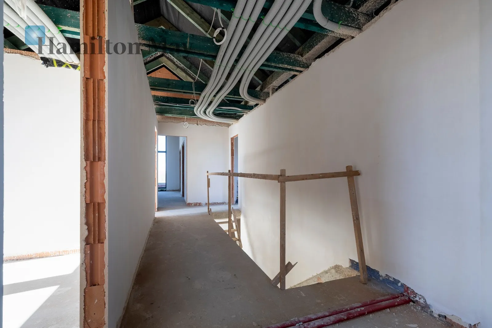 Ексклюзивна вілла в Свошовіцах - slider