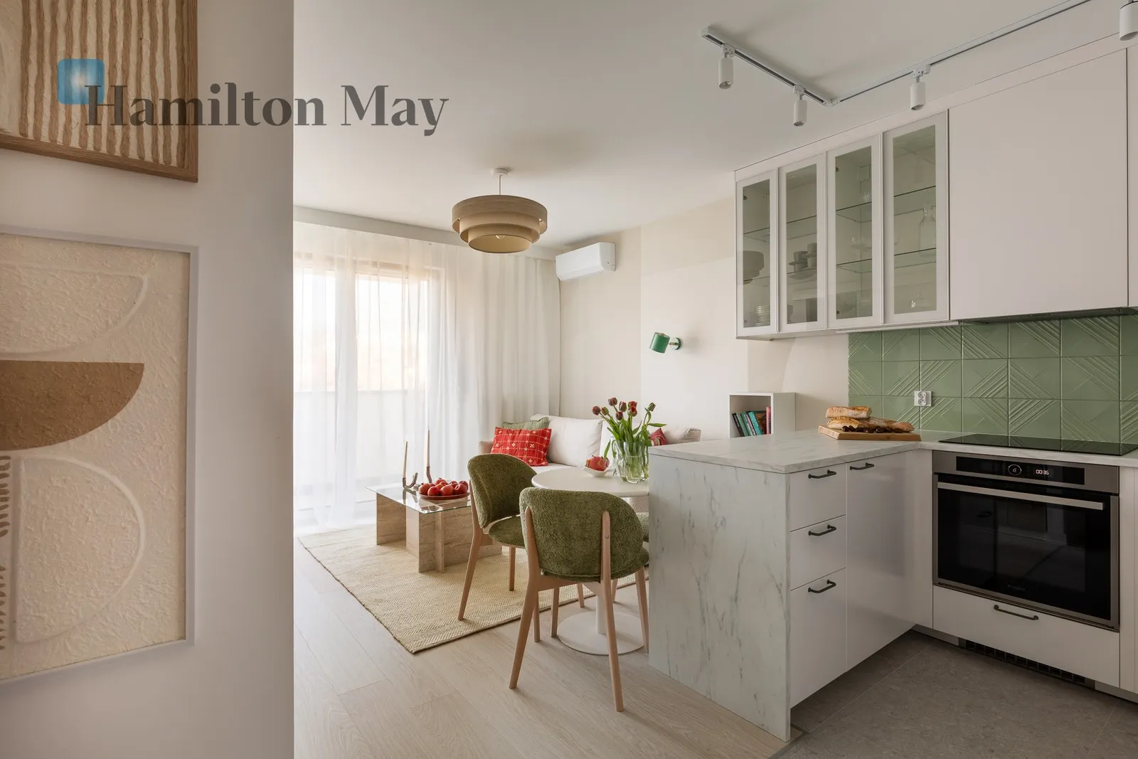 Nowoczesne 2-pokojowe mieszkanie z balkonem i miejscem parkingowym - slider