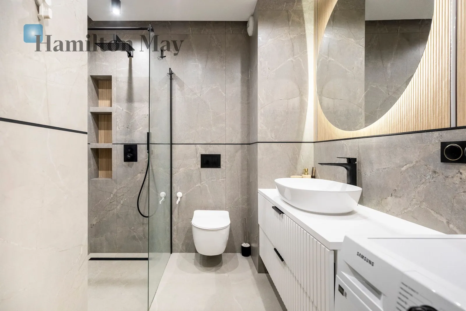 Level: 6 Price: 4700 PLN Bedrooms: 2 Bathrooms: 1 Size: 55m2 Price/m2: 85 PLN - slider