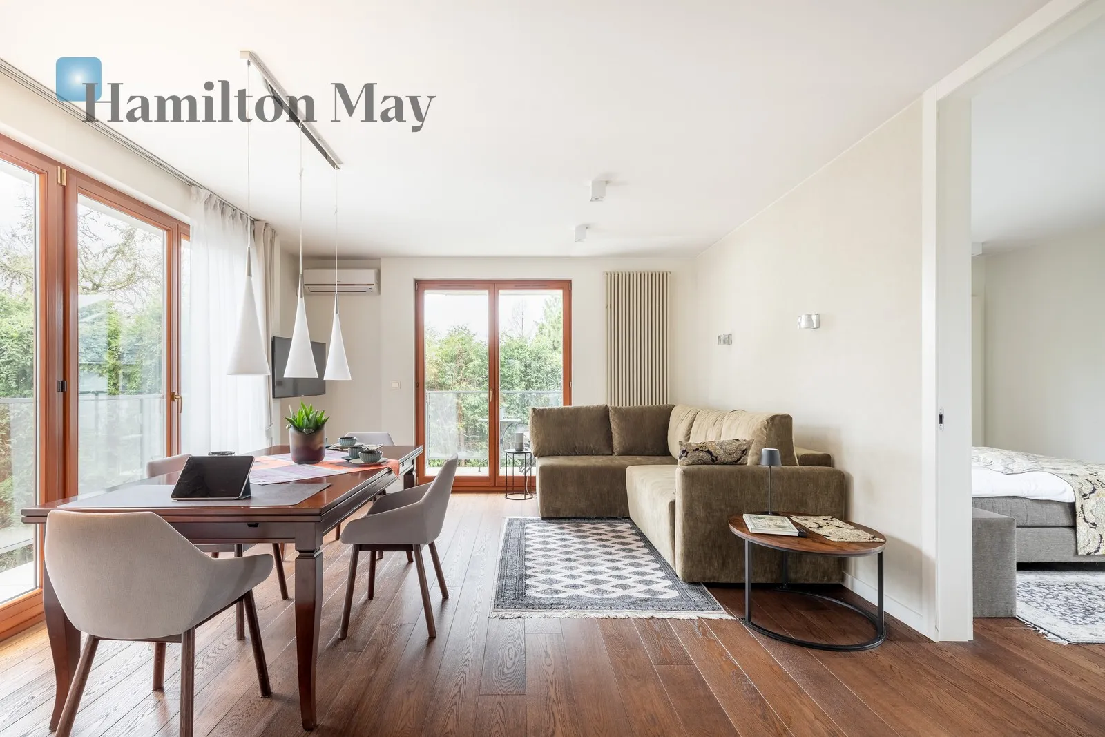 Luksusowy trzypokojowy apartament z dwoma balkonami w nowym budynku na Woli Justowskiej - slider