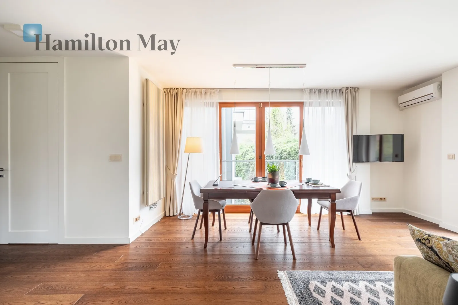 Luksusowy trzypokojowy apartament z dwoma balkonami w nowym budynku na Woli Justowskiej - slider