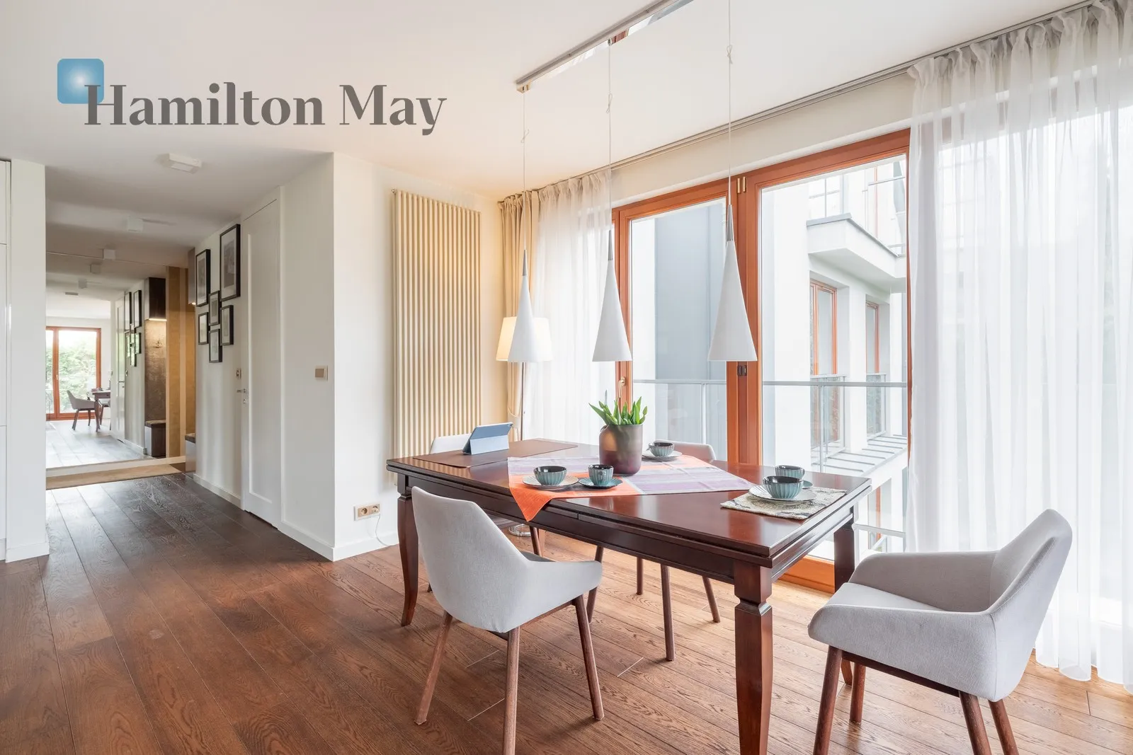 Luksusowy trzypokojowy apartament z dwoma balkonami w nowym budynku na Woli Justowskiej - slider