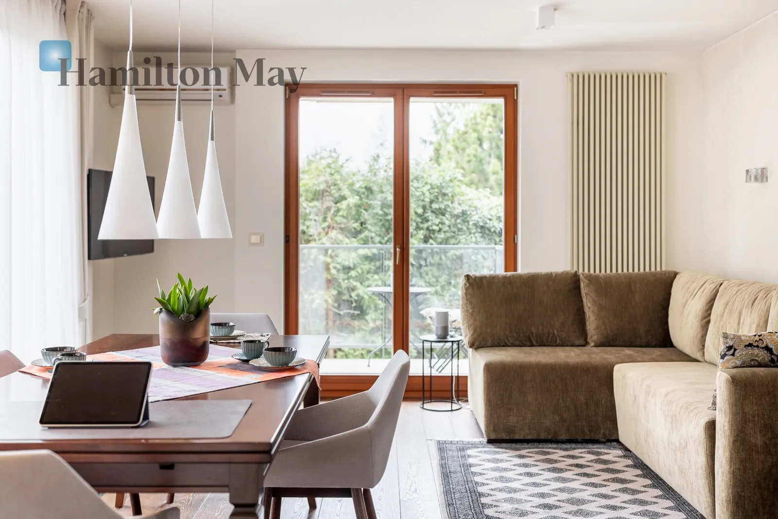 Luksusowy trzypokojowy apartament z dwoma balkonami w nowym budynku na Woli Justowskiej - slider