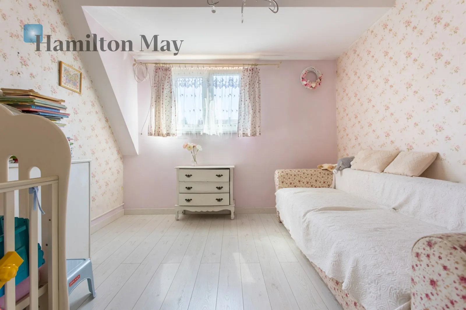 Біскупін | Чарівний напіввідокремлений будинок 1935 р. | 161,5 м² | Ділянка 388 м² - slider