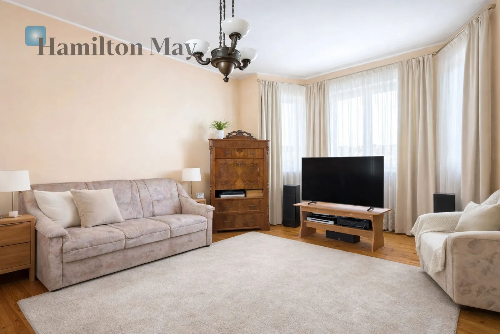 Біскупін | Чарівний напіввідокремлений будинок 1935 р. | 161,5 м² | Ділянка 388 м² - slider