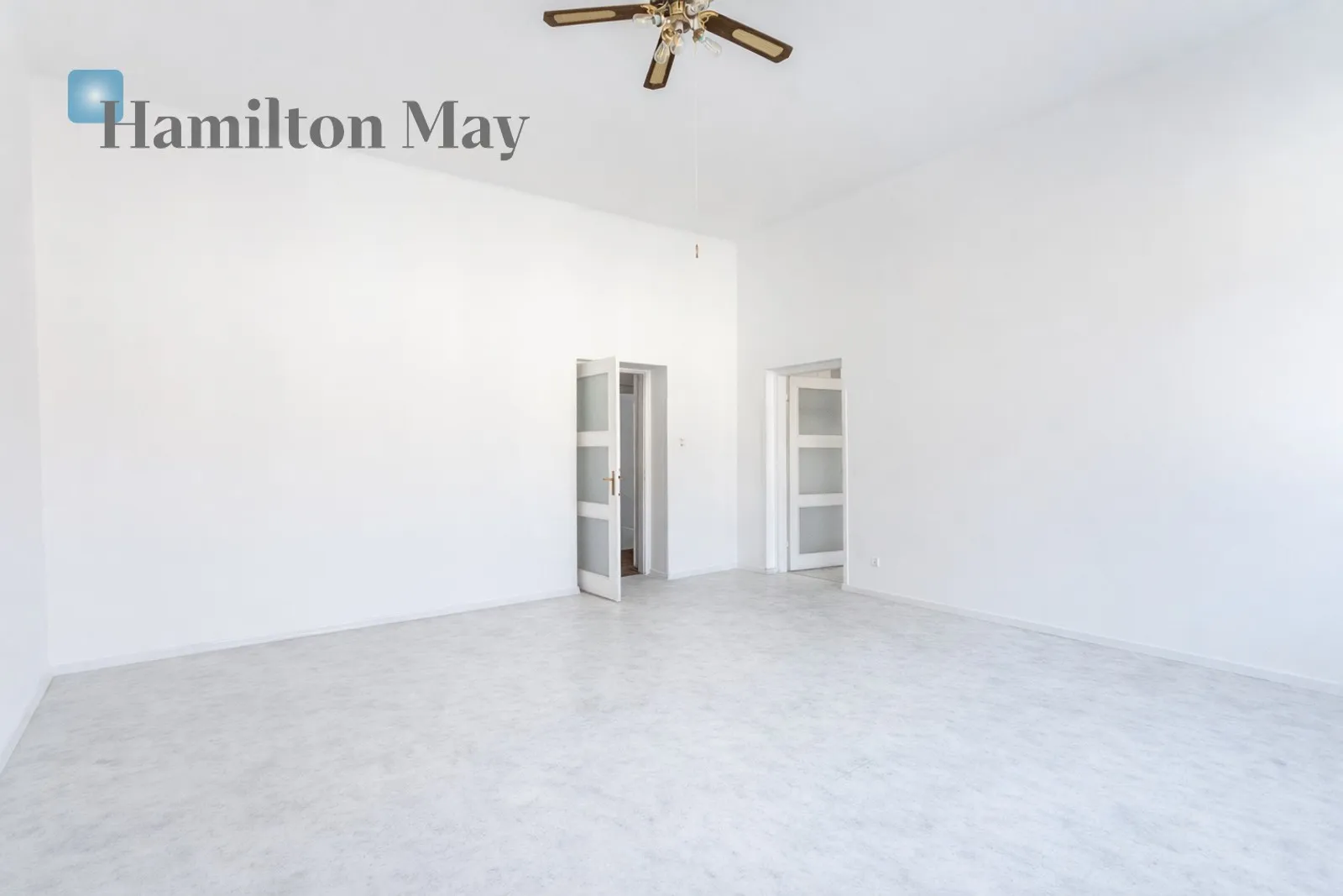 Unikatowy dwupoziomowy apartament na sprzedaż przy Nowym Świecie

 - slider