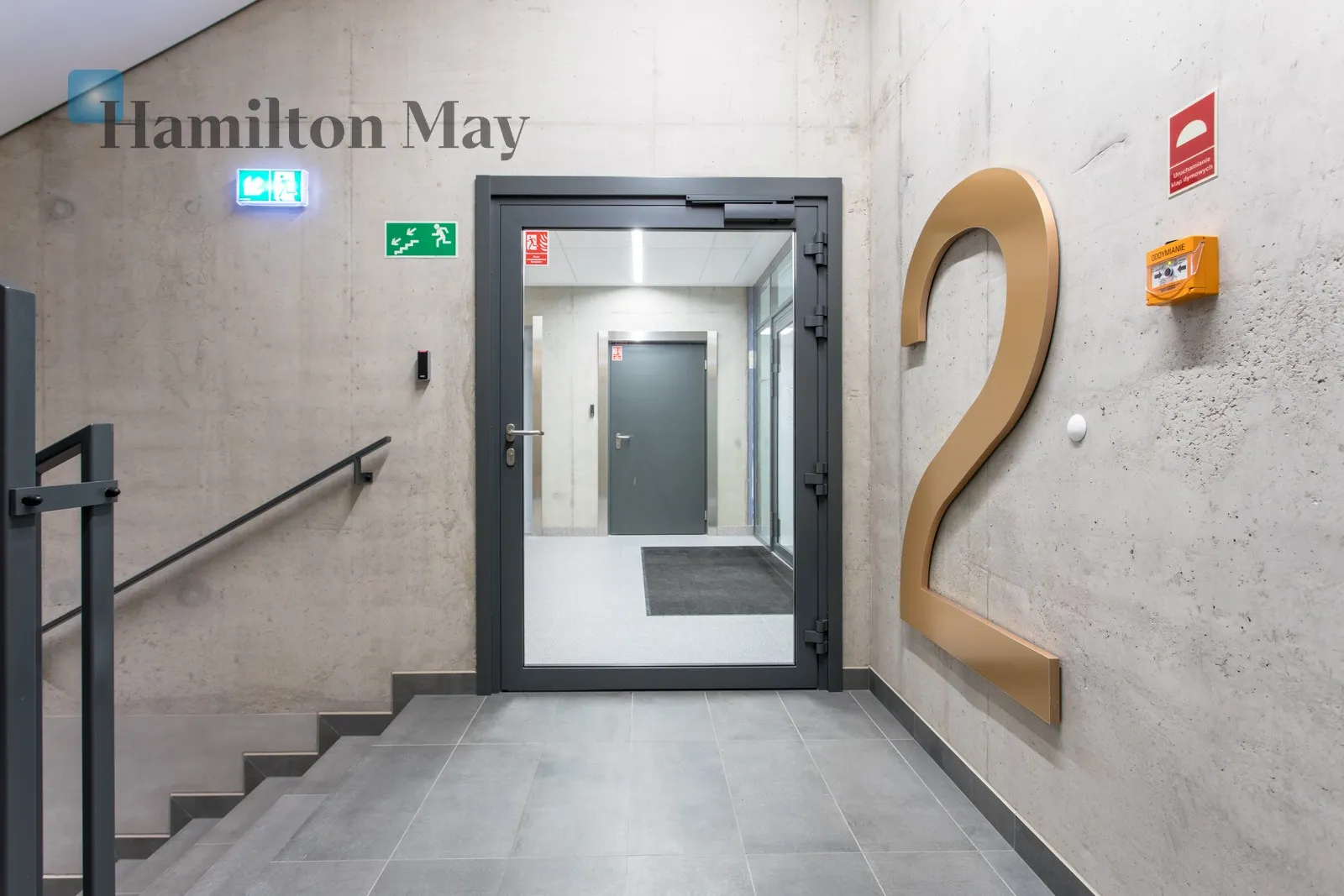 Street: Wyścigowa Region: Krzyki Subregion: Partynice Level: 1 Price: 33534 EUR Bedrooms: null - slider