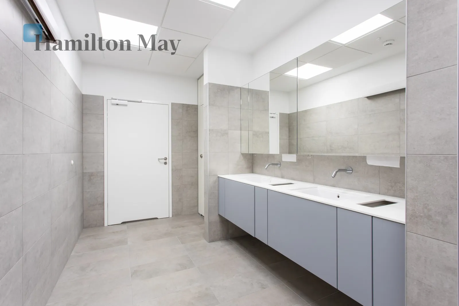 Region: Krzyki Subregion: Partynice Distance to centre: 5.42 km Level: 1 Price: 8431.8 EUR Bedrooms: null Bathrooms: null Plot size: nullm2 Layout: flexible Price/m2: 14 EUR - slider