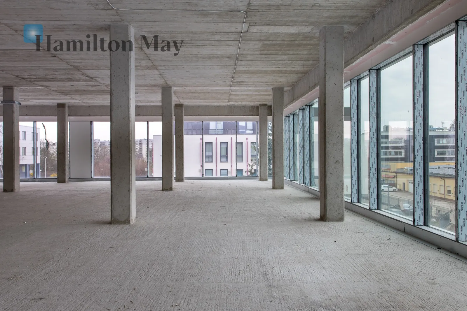 Subregion: Partynice Distance to centre: 5.42 km Level: 1 Price: 8431.8 EUR Bedrooms: null Bathrooms: null Plot size: nullm2 Layout: flexible Price/m2: 14 EUR - slider