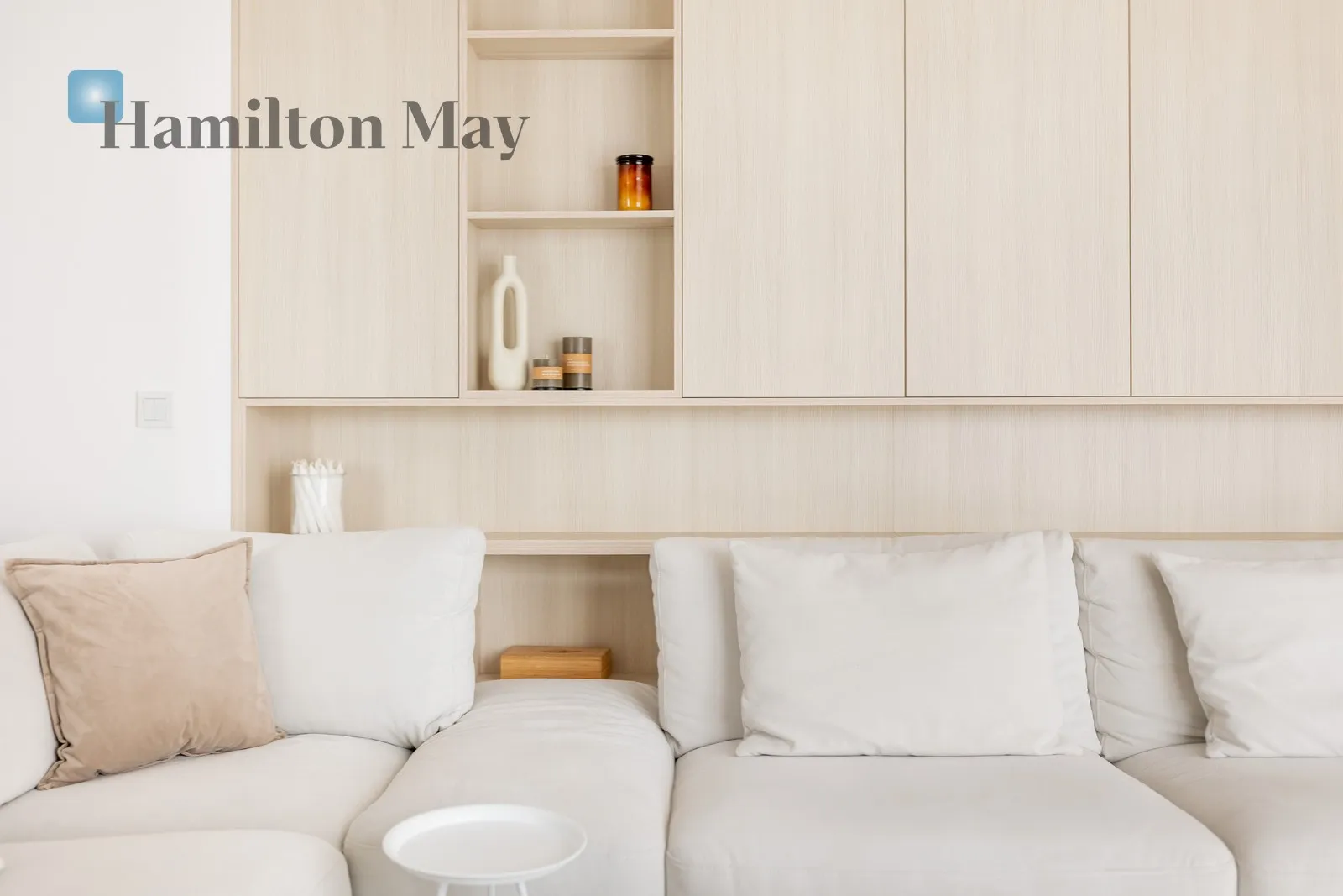 Designer penthouse with a 112-square-meter terrace on the top floor - slider