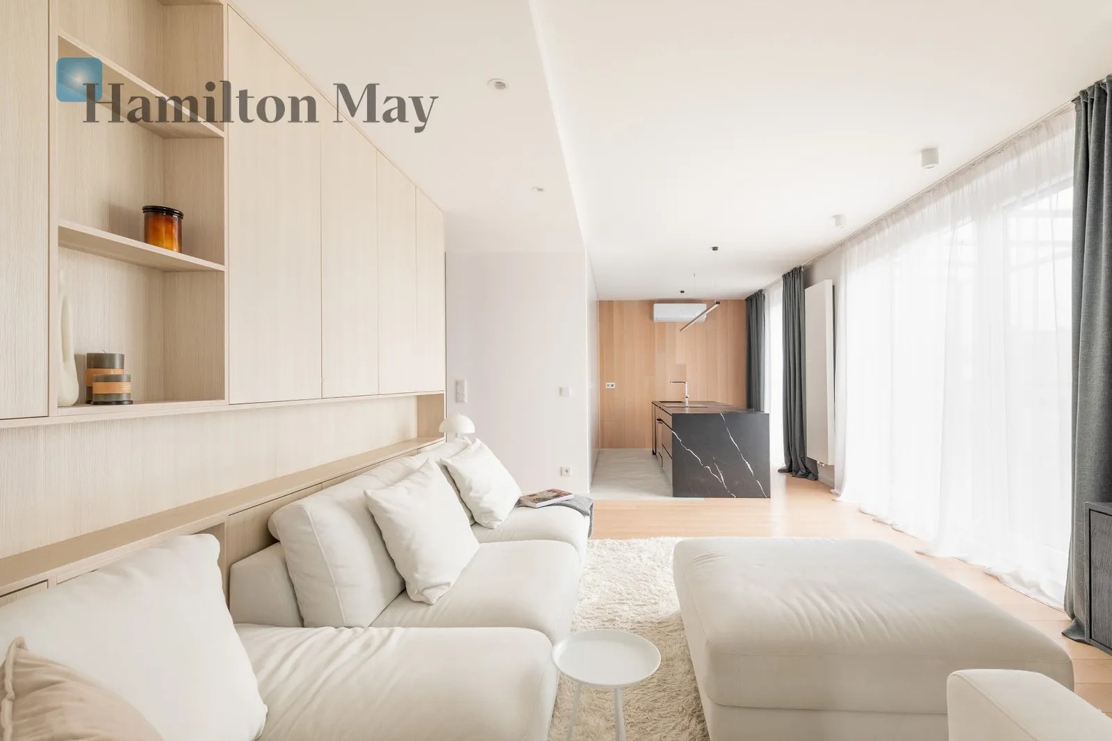 Designer penthouse with a 112-square-meter terrace on the top floor - slider