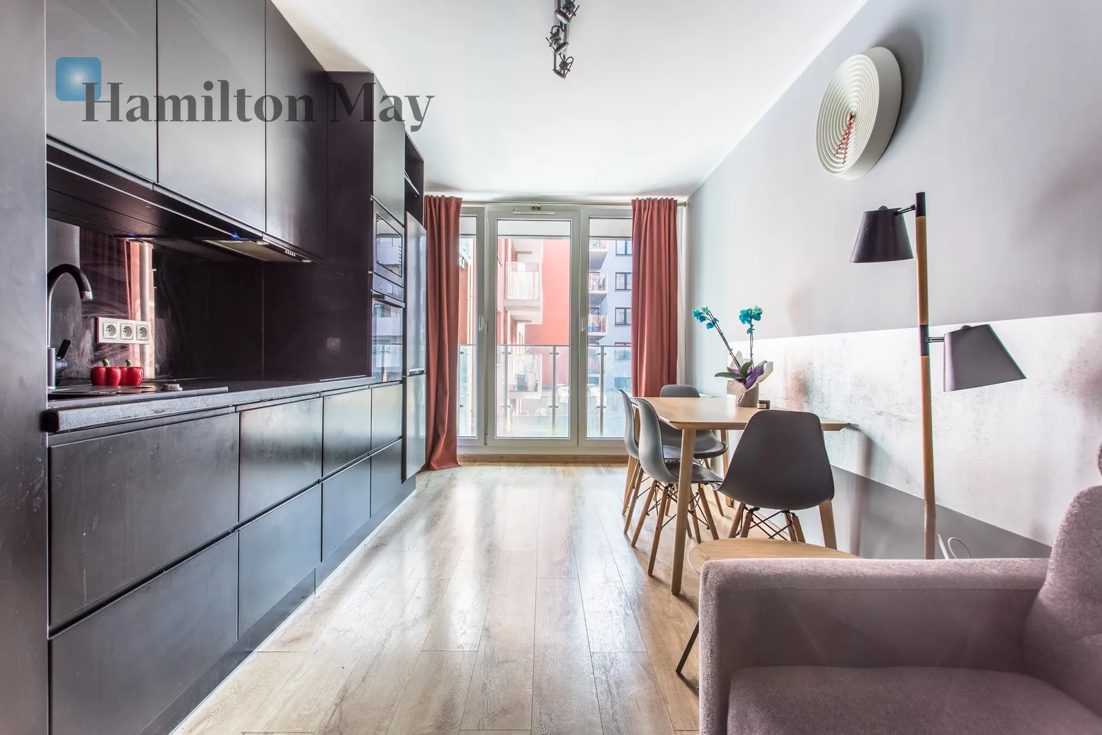 3 bedrooms | balcony | AC | Pixel House - slider