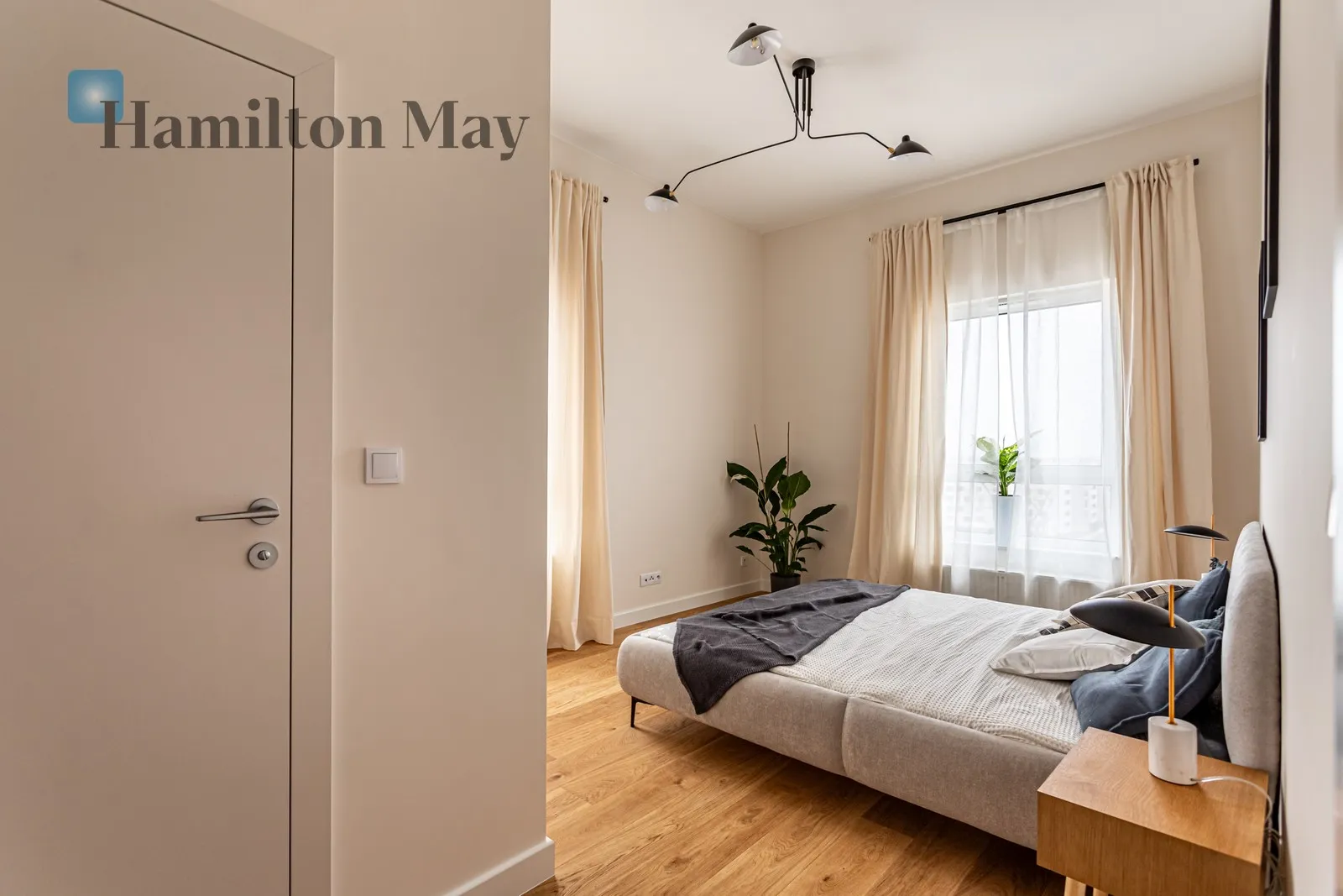 Subregion: Szamoty Distance to centre: 9.01 km Level: 7 Price: 6500 PLN Bedrooms: 2 Bathrooms: 2 Size: 70m2 Price/m2: 93 PLN - slider