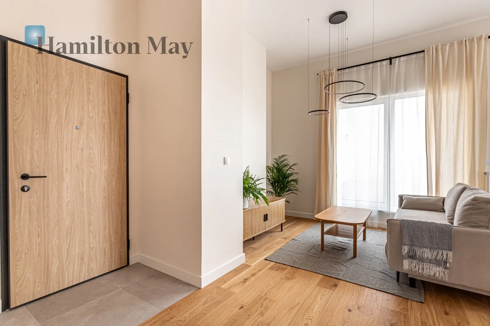 Street: Silnikowa Region: Ursus Subregion: Szamoty Distance to centre: 9.01 km Level: 7 Price: 6500 PLN Bedrooms: 2 Bathrooms: 2 - slider