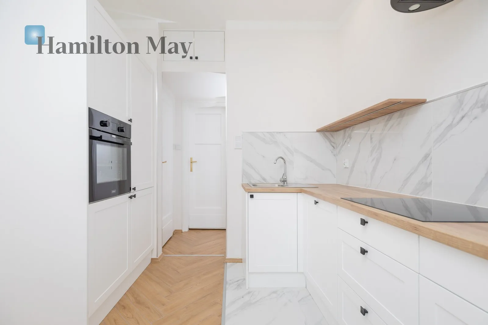 Street: Józefitów Region: Krowodrza Distance to centre: 1.42 km Level: 4 Price: 5700 PLN Bedrooms: 1 Bathrooms: 1 Plot size: nullm2 Layout: null Price/m2: 70 PLN - slider