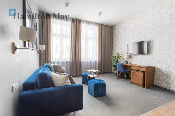 City: Wrocław Street: Komandorska Region: Stare Miasto Distance to centre: 1.09 km Level: 2 Price: 2500 PLN Bedrooms: 1 Bathrooms: 1 Size: 26m2 Price/m2: 96 PLN - slider