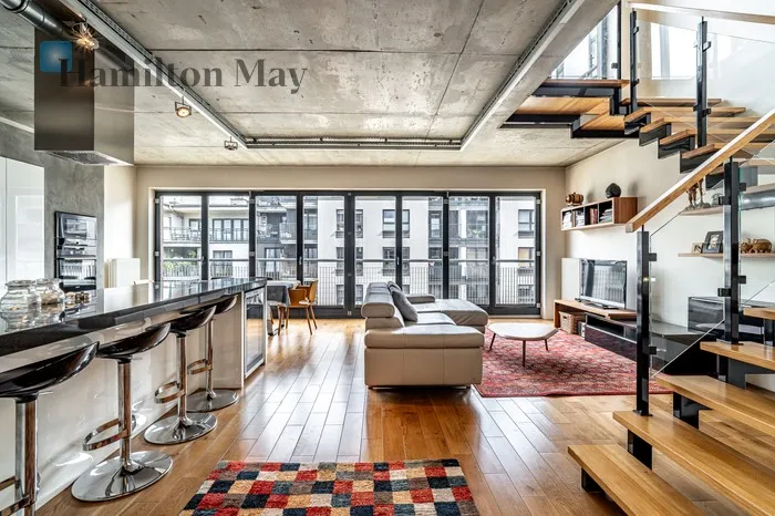 City: Kraków Street: Zabłocie Region: Podgórze Subregion: Stare Podgórze Distance to centre: 2.18 km Level: 6 Price: 12000 PLN Bedrooms: 3 Bathrooms: 2 Size: 151m2 Price/m2: 79 PLN - slider