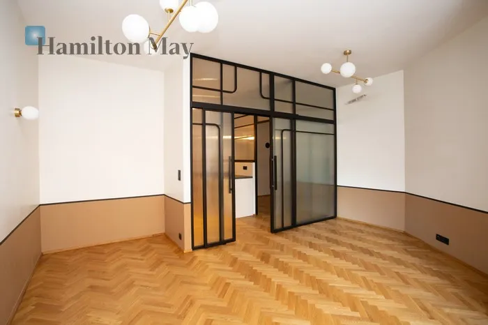 Region: Stare Miasto Distance to centre: 1.15 km Price: 8900 PLN Bedrooms: 5 Bathrooms: 2 Size: 120m2 Price/m2: 74 PLN - slider