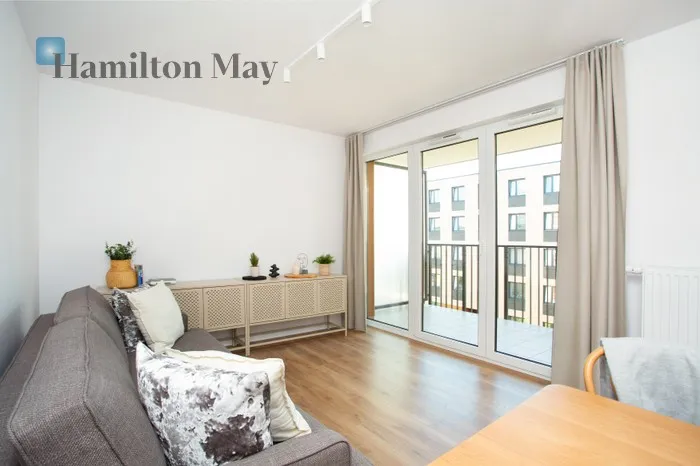 City: Kraków Street: Aleksandra Fredry Region: Łagiewniki-Borek Fałęcki Distance to centre: 3.99 km Level: 3 Price: 799000 PLN Bedrooms: 1 Bathrooms: 1 Size: 40.26m2 - slider