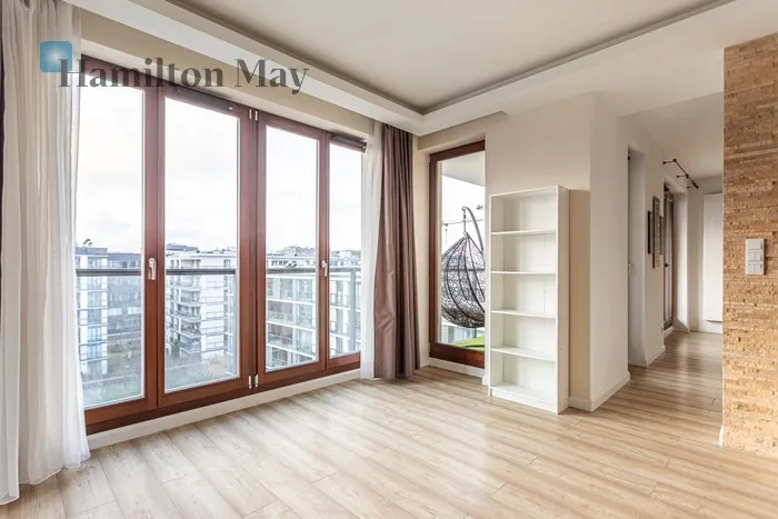 City: Warszawa Street: Cybernetyki Region: Mokotów Subregion: Służewiec Distance to centre: 6.35 km Level: 6 Price: 1980000 PLN Bedrooms: 2 Bathrooms: 3 - slider