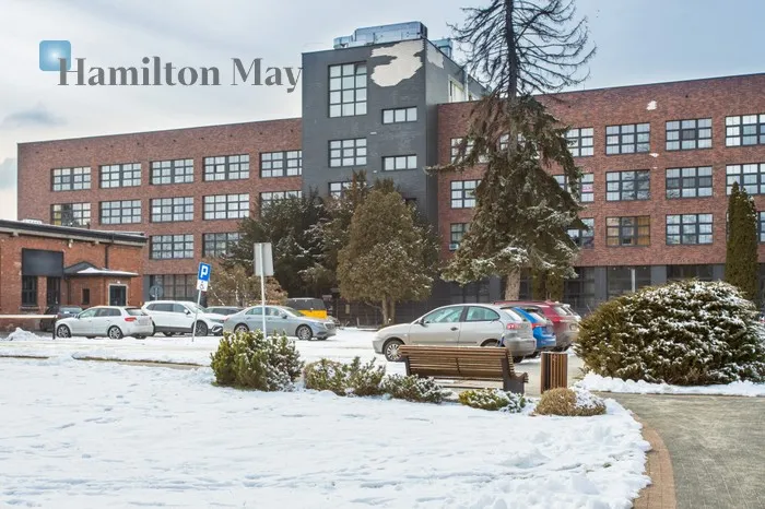 Region: Psie Pole Subregion: Widawa Distance to centre: 8.12 km Price: 231000 PLN Bedrooms: 1 Bathrooms: 1 - slider