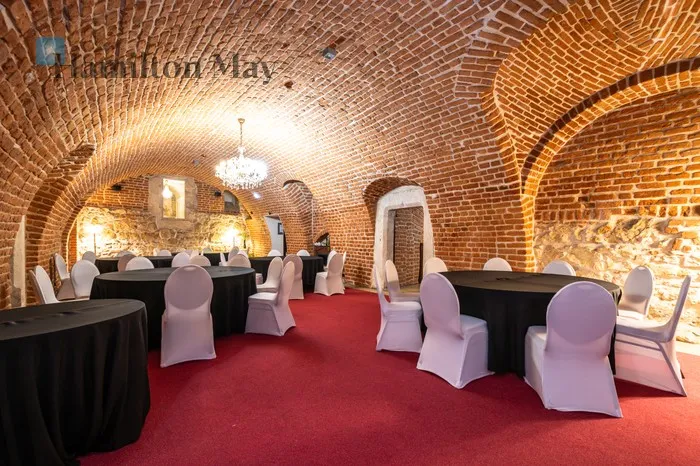 City: Kraków Street: 28 Lipca 1943 Region: Zwierzyniec Subregion: Wola Justowska Distance to centre: 4.7 km Price: 12500 PLN Bedrooms: null Bathrooms: null Plot size: nullm2 Layout: null Price/m2: 33 PLN - slider