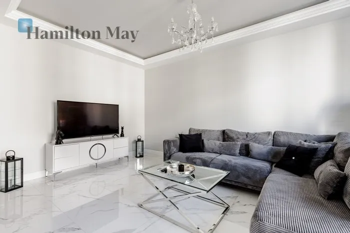 City: Warszawa Street: Marcina Kasprzaka Region: Wola Subregion: Czyste Distance to centre: 3.79 km Level: 5 Price: 6000 PLN Bedrooms: 2 Bathrooms: 1 Size: 60m2 - slider