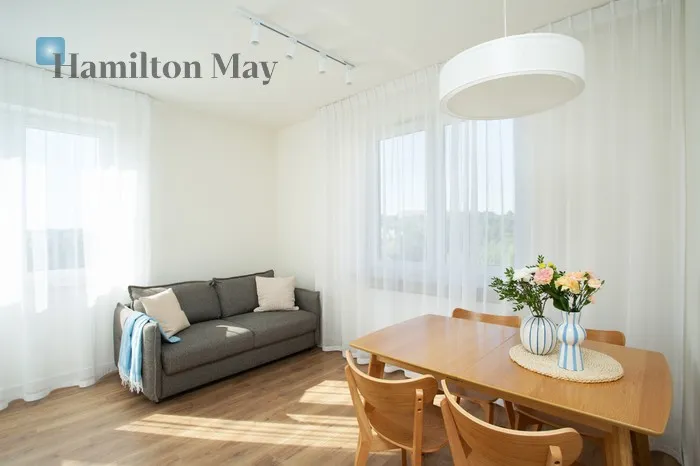 City: Kraków Street: Bolesława Orlińskiego Region: Czyżyny Distance to centre: 5.05 km Level: 6 Price: 861000 PLN Bedrooms: 2 Bathrooms: 1 Size: 49.24m2 - slider