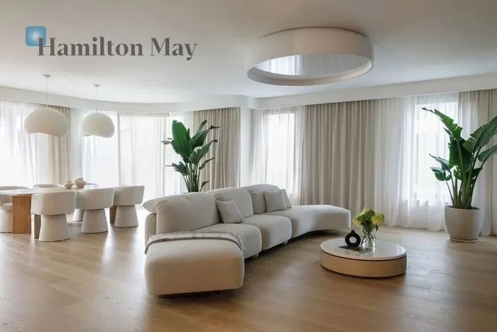 City: Kraków Street: Tadeusza Kościuszki Region: Zwierzyniec Distance to centre: 1.23 km Level: 1 Price: 25000 PLN Bedrooms: 2 Bathrooms: 2 Size: 170m2 - slider